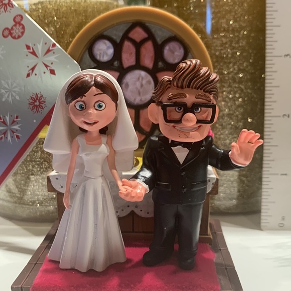 Disney UP Carl and Ellie wedding Sketchbook ornament collection. NWT - Picture 2 of 7